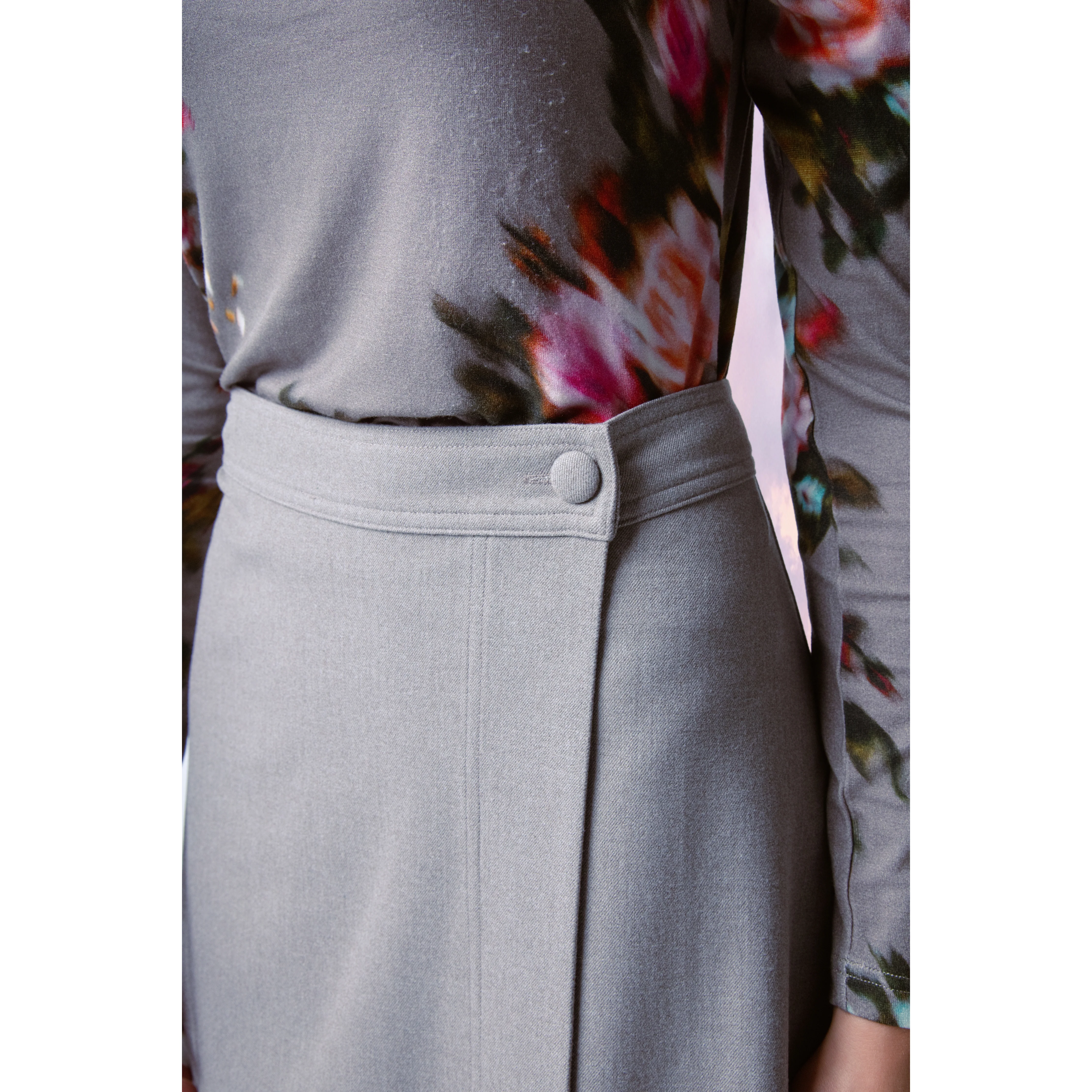 TAUPE AMARA SKIRT - Image 2